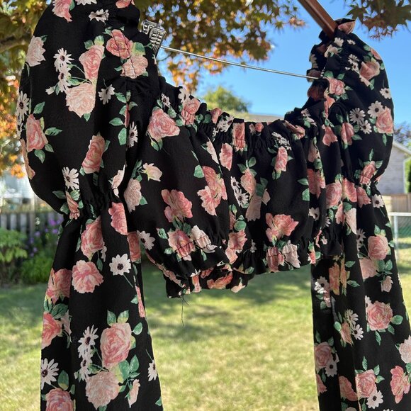 H&M Floral Top - Picture 3 of 3